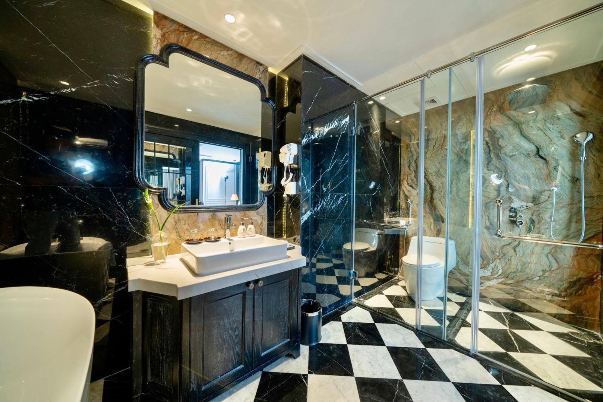 Luxe Paradise Premium Hotel Hanoi Luaran gambar